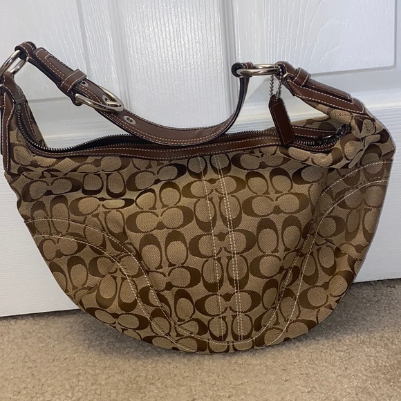 COACH ブラウンロゴ柄バッグ Amazon | レディース Rowan ファイルバッグ シグネチャー
